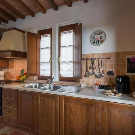 Armaiolo By Interhome *