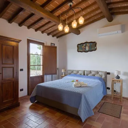 Armaiolo By Interhome *